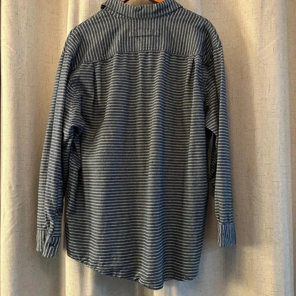 Duluth Size L Free Swinging Abyss Blue Stripe Flannel Relaxed Fit Shirt. - Picture 7 of 7